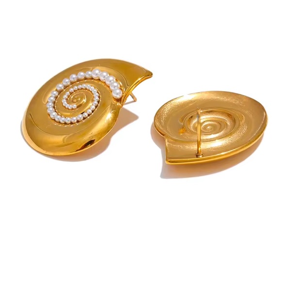 Gold Spiral Shell Earrings with Imitation Pearls – PVD Real Gold Plated - Picture 8 of 16